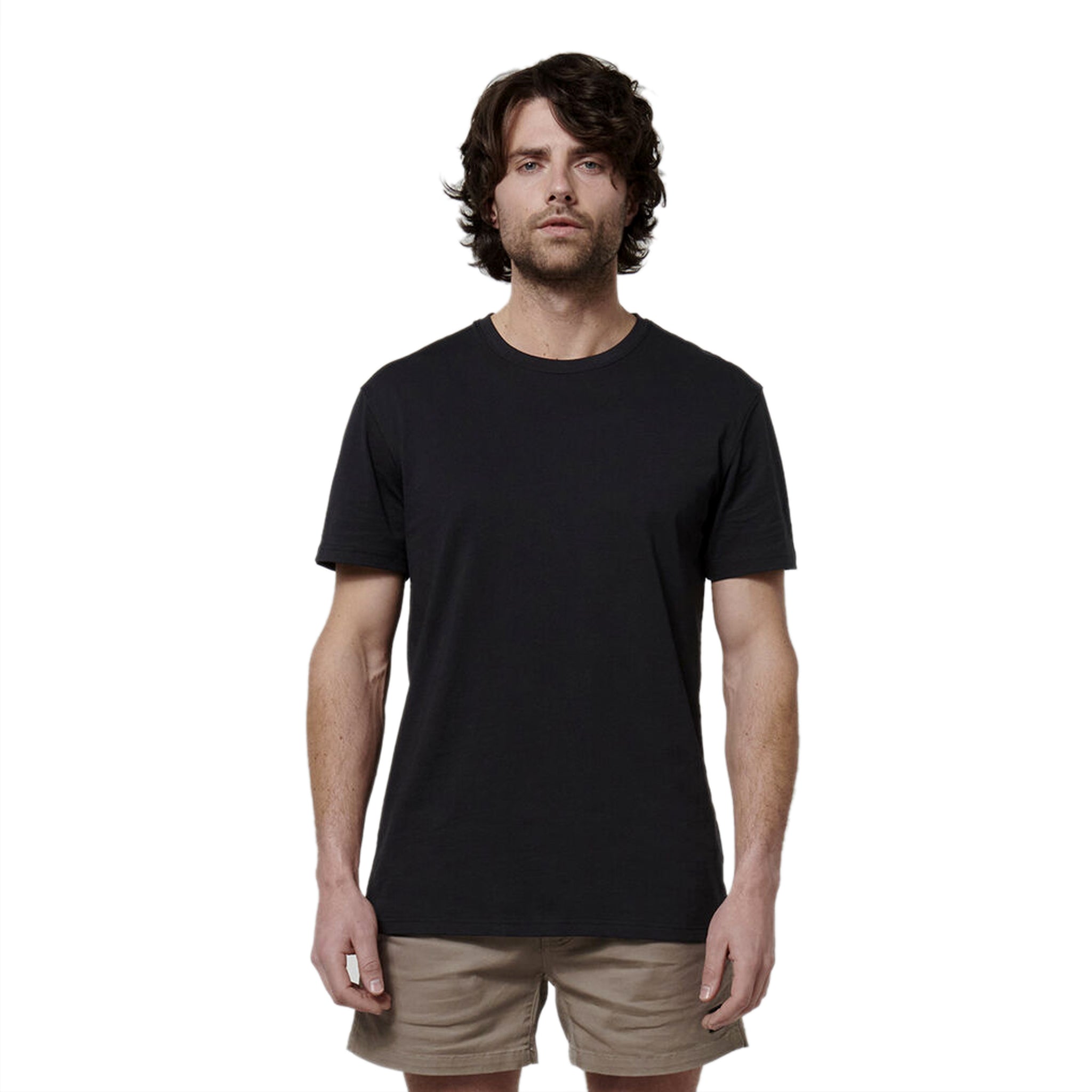 relaxed cut cotton t-shirt in black for keeping cool on and off site